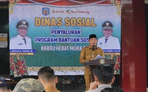 Pemkab Murung Raya Salurkan Kartu Hebat BLT untuk 1.100 Warga Kurang Mampu