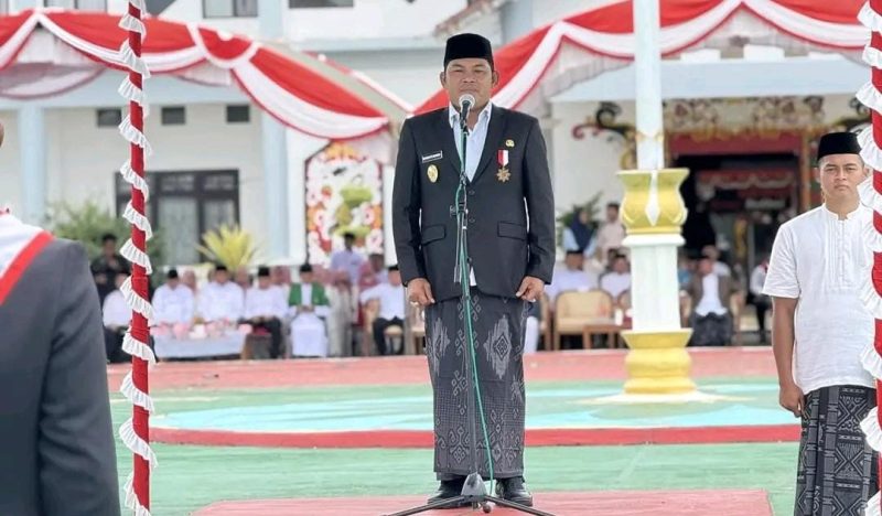 Pemkab Mura Gelar Upacara HSN 2025, Wabup Ajak Santri Perkuat Persatuan dan Toleransi
